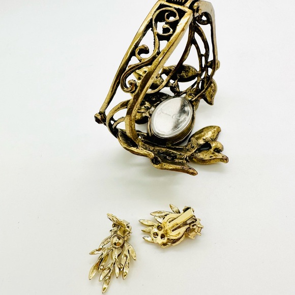 Rhinestone Watch Bracelet & Topaz Earrings - Picture 5 of 14